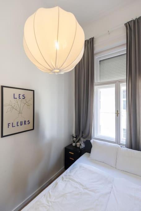The Grove Hideaway Central 2Br Retreat بودابست المظهر الخارجي الصورة