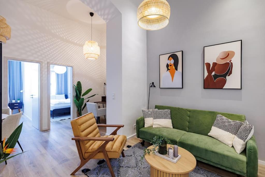 The Grove Hideaway Central 2Br Retreat بودابست المظهر الخارجي الصورة